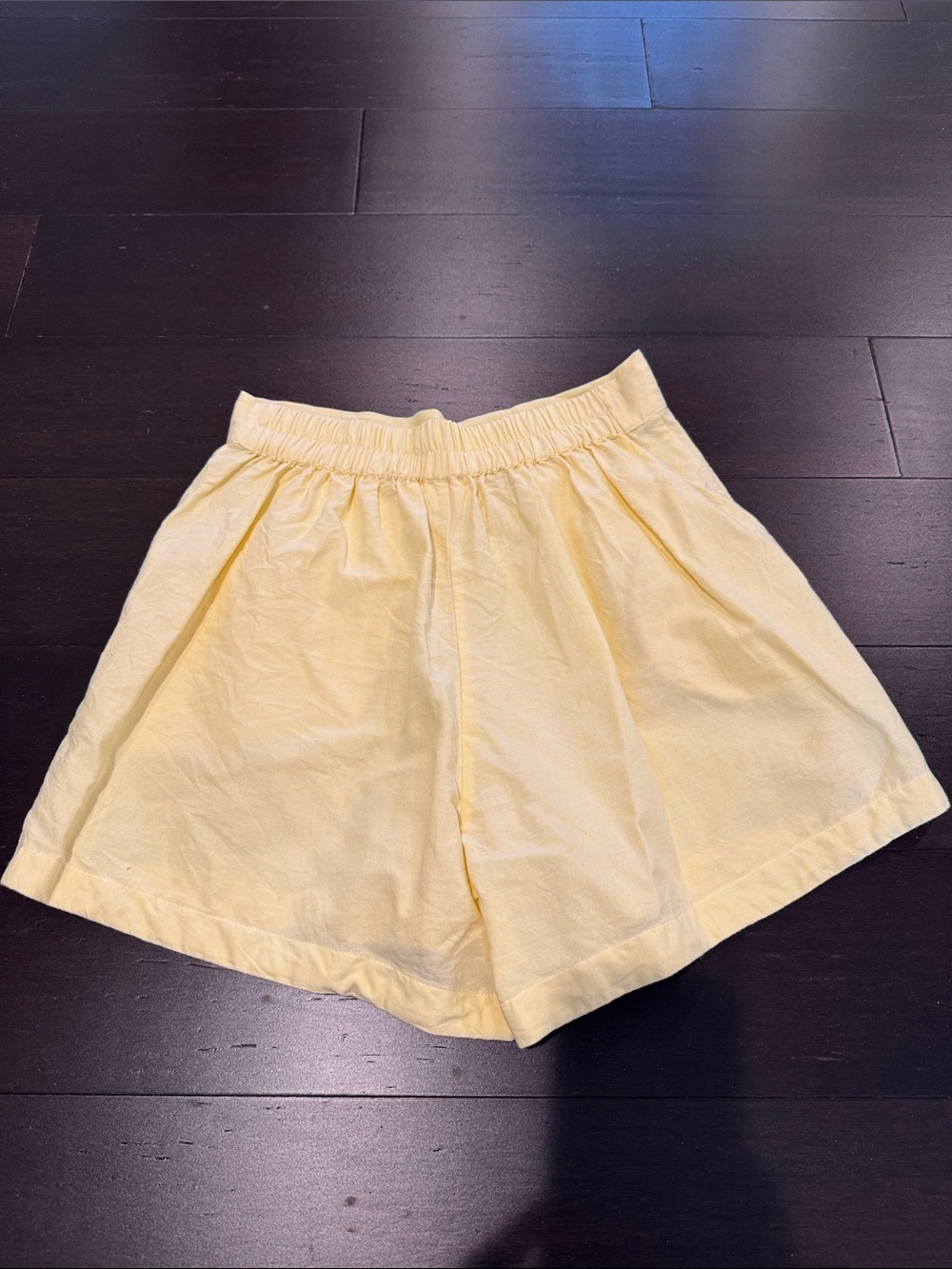 Julia Amory Cabana Oxford Shorts - Picture 2 of 2
